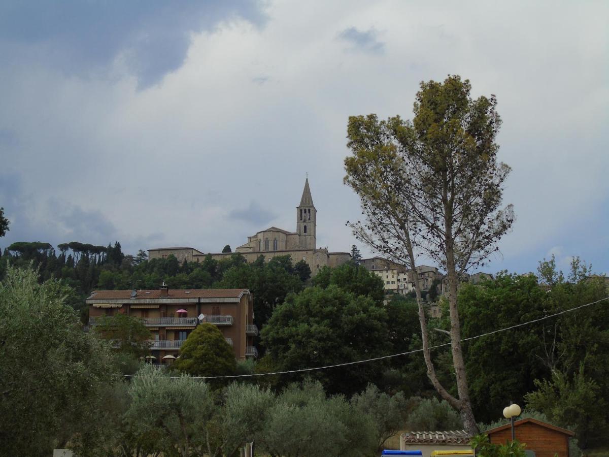 Agriturismo Camera Rosa Todi Kültér fotó